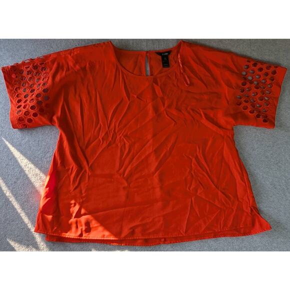 Ali Miles Tops - ALI MILES Top XL Laser Cut Short Sleeves Keyhole Back Popover Relax Oversize